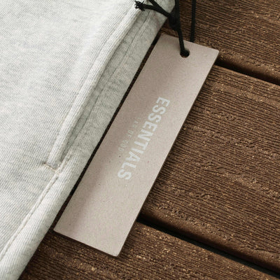 "Essence" Shorts Grå