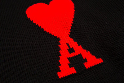 "Heart" - Sweater Black